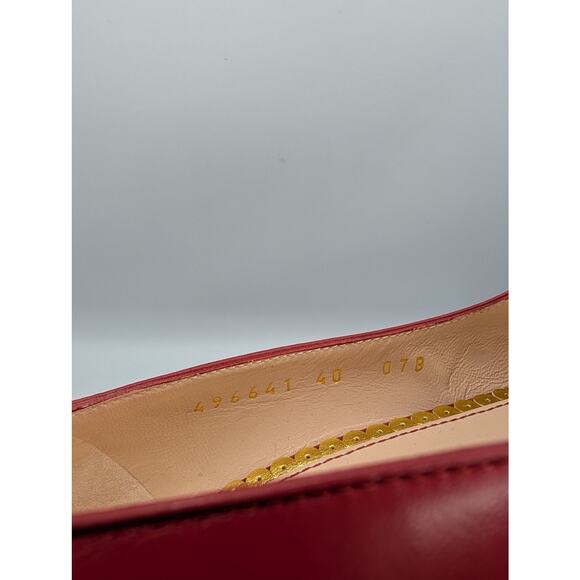 Gucci Red Leather Pearl Bee Bow Pumps Size 40 - Picture 8 of 10